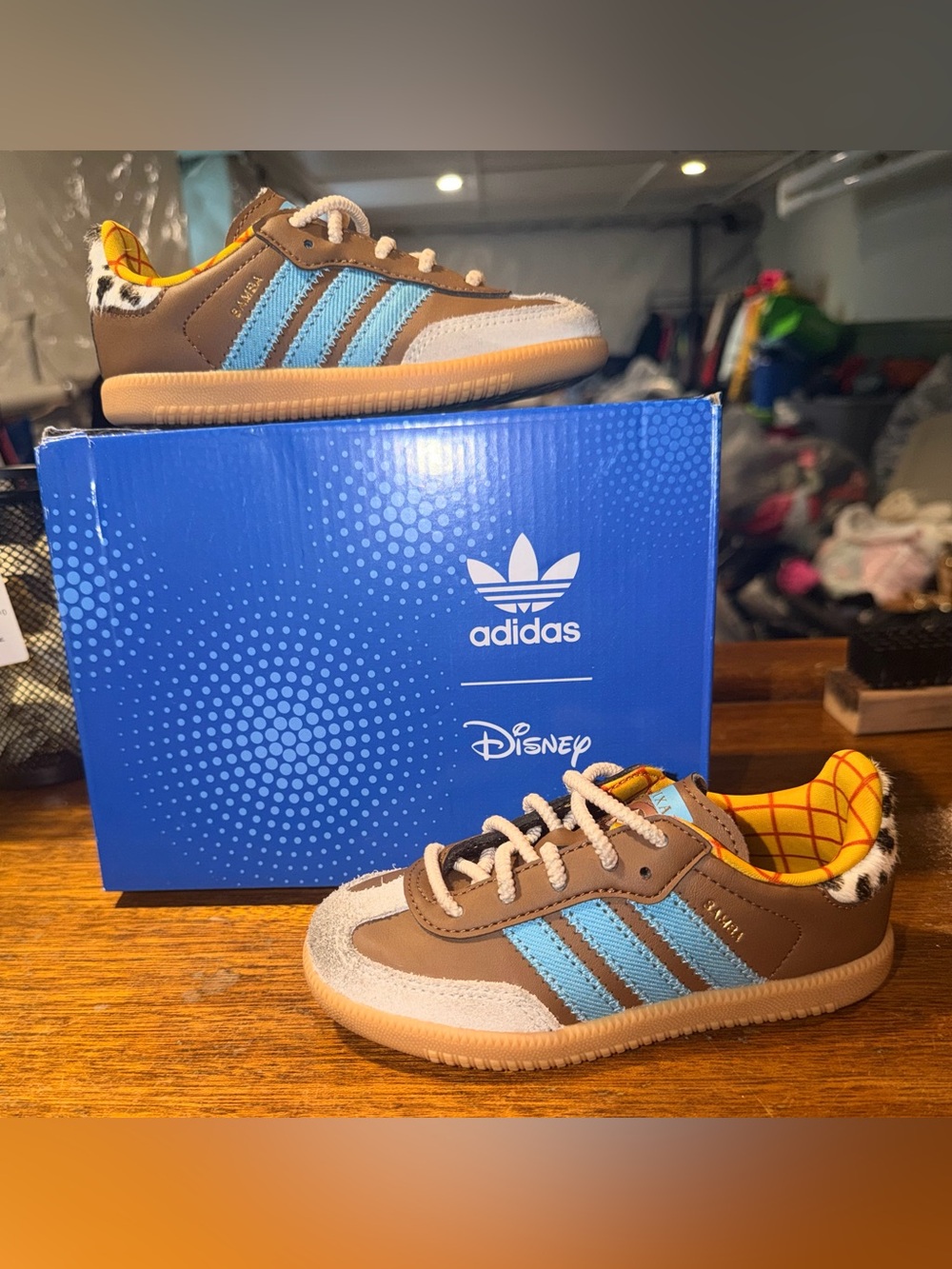 adidas Samba OG EL I Disney Pixar Toy Story Woody Kids Brown/Blue Size 8.5